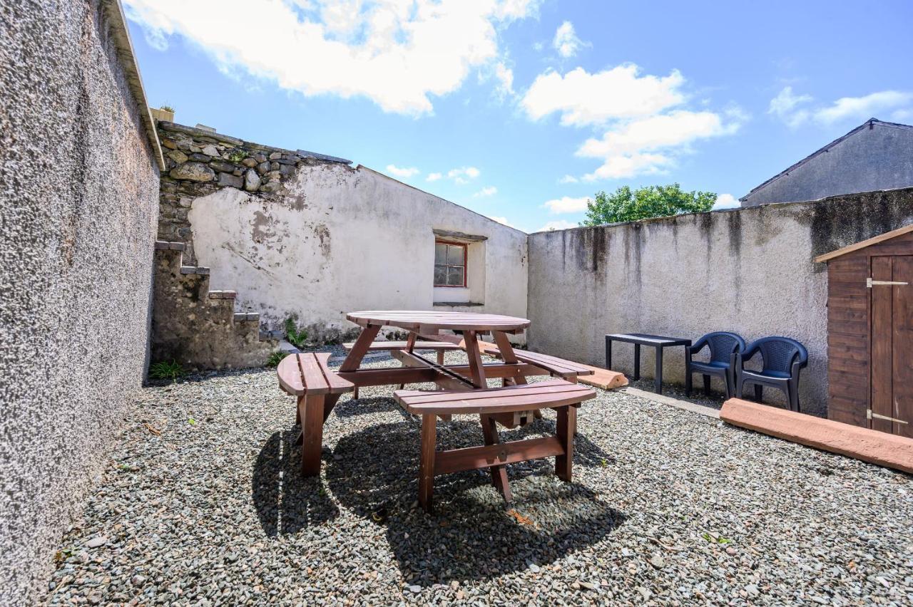 Tower Cottage Millom Exterior photo