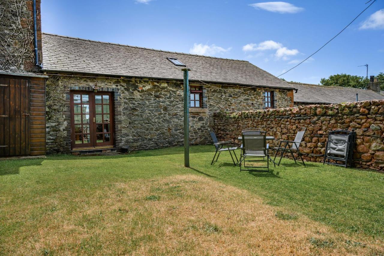 Tower Cottage Millom Exterior photo